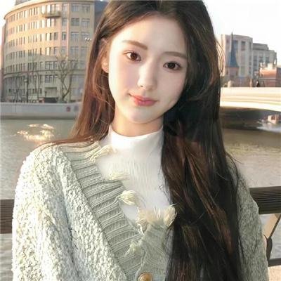 男人与婴儿