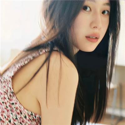 伯纳德特的真实本质